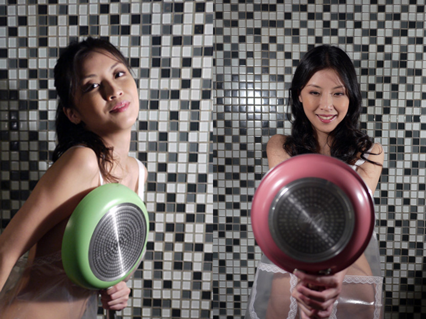 Nude Cooking Show To Get Men Into Kitchen